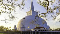 Anuradhapura and Aukana All Inclusive Day Tour From Colombo