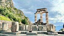 Mystical Delphi & Hosios Loukas Byzantine Wonder Luxury Day Tour 