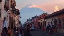 Colonial and Cultural Walk in Antigua Guatemala