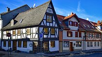 Discover Höchst Old Town of Frankfurt with a Local