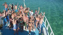 Half Day Party Boat and Snorkeling in Punta Cana