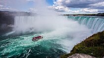 Niagara Falls Day Tour from Toronto Includes Boat Tour and Winery