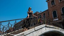 Full-day Venice Private Tour with Personal Photographer from Florence