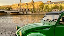 Private tour Paris Little-known places 2 hours in Citroën 2CV