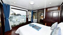 Sapphire Cruise Luxury Halong Bay Cruise Seaview Balcony Cabin