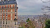 Private walking tour of Montmartre neighborhood in Paris