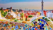 Barcelona Old Town and Top Attractions Private Car Tour