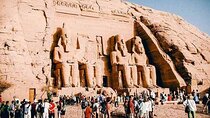 Private Day Tour to Abu Simbel Temples from Luxor 