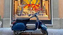 Vespa Tour in Rome with Nicolò