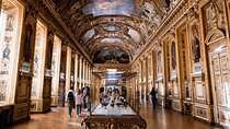 Private Louvre Museum Guided Tour - Timed entry included