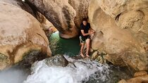 Private Wadi Shab - Bimmah Sinkhole - White Sand Beach - Full Day Tour