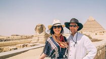 Day Tour To Giza Pyramids & Egyptian Museum & Khan El Khalili Bazaar