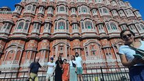 Jaipur Discovery with Guide and driver