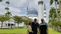 Blue Mosque and Batu Caves Private Tour from Kuala Lumpur