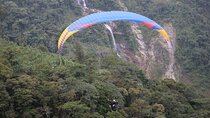 Exciting PARAGLIDING flight from MEDELLÍN over waterfalls
