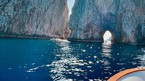 7 Hours Private Boat Experience on Capri from Positano