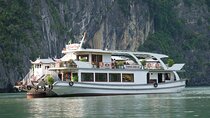Halong Wonder Bay Cruise 1 Day Tour from Hanoi with Limo Transfer