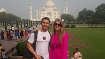 Private Taj Mahal, Agra Fort Tour from Delhi By Car All Inclusive