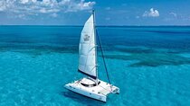 Catamaran sailing Tour to Isla Mujeres all inclusive