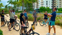 Miami Beach Art Deco & Hidden Gems Bike Tour with Local Historian