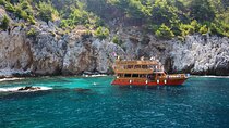 Alanya Coastal Relaxing Boat Trip with Lunch and Drinks