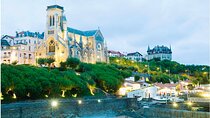 Biarritz and French-Basque Coast Private Tour w Lunch
