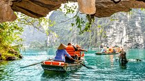 Highlight Ninh Binh Full Day Tour Tam Coc Boat, Mua Cave, Hoa Lu