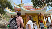 Cu Chi Tunnel & Cao Dai Temple One Day Private Tour