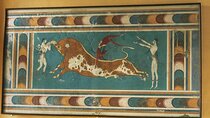 Minoan Path: Knossos Palace, Winery Visit, Lunch at Archanes