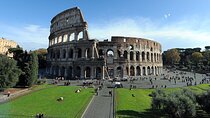 Rome: Colosseum and Historic Centre Private Walking Tour