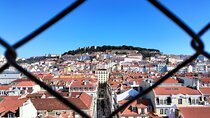 4 Hour Private Tuk Tuk Tour in Lisbon