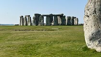 Stonehenge Private Car Tour - Self Guided with Chauffeur