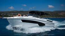 Luxury Private Charter on a Karnic SL800 to Blue Lagoon & more...