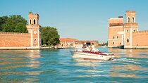 Private Cruise: Historical Fortifications in the Lagoon of Venice