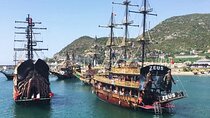 Alanya Pirate Boat Tour with Lunch, Soft Drinks & Transfer 