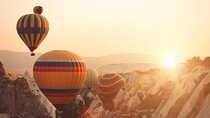 1-Hour Hot Air Balloon Tour in Cappadocia Goreme Valley