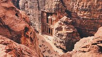 Exclusive Golden Hour Sunrise Tour in Petra
