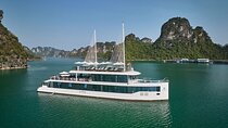 JADESAILS Modern Yacht Style in Halong Bay with Luxury Service 