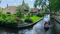 Private Tour to Zaanse Schans + Giethoorn with renting boat