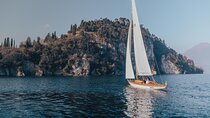 Private Guided Sailing Boat Tour on Lake Como with Aperitif