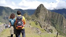 Tour to Machu Picchu by panoramic train in 2 days 