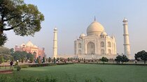 From Delhi : Taj Mahal and Agra Fort Tour by Superfast Train