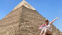 Private tour at Giza pyramids & Sphinx 