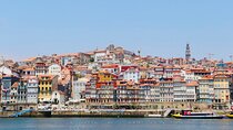Private Walking Tour in Porto incl. Lello bookstore ticket