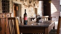 Wine tour and tasting of 4 Valpolicella Wines in a Medieval Court