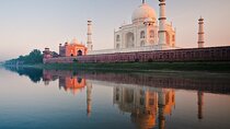 Agra Overnight Tour: Taj Mahal & Agra Fort