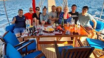 6 Hours Private Charter Boat Tour with Lunch in Bodrum
