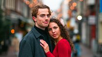 Romantic Photoshoot Experience for Couples in Amsterdam