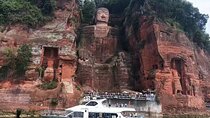 1-Day Chengdu Leshan Giant Buddha Private Tour With the Lunch and Boat tour