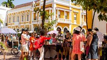 Walled Cartagena: Group Tour with Live Audio System
